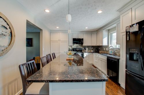 1513 Thornberry Rd, Amelia OH  45102-1772 exterior