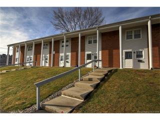 133 Seemans Ln, Milford CT 06460-4373 exterior