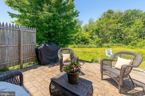 17 Cypress St, Auburn NJ  08085-1258 exterior