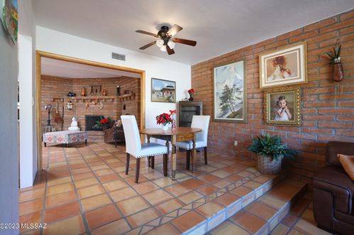 1202 Chula Vista Rd, Tucson AZ  85704-3008 exterior