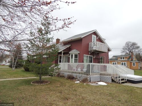 223 5th St, Brainerd, MN 56401-3272
