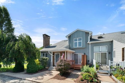 31 Ivy Ln, Wapping, CT 06074-6920