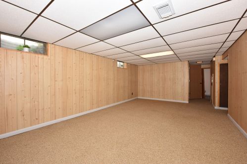 3618 94, Milwaukee WI 53228-1403 exterior