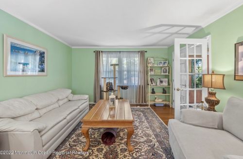 99 Leonard Ave, Leonardo NJ  07737-1538 exterior