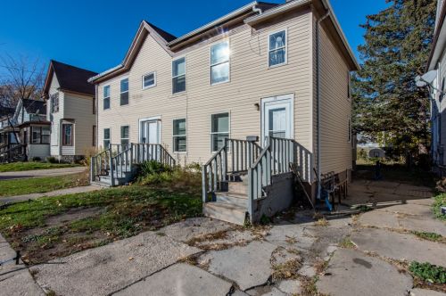 1116 61 St, Kenosha WI 53143-1103 exterior