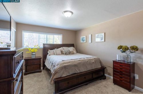 293 William Way, West Pittsburg CA  94565-4706 exterior