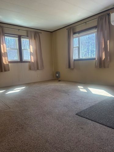 42 Judith St, Danville NH  03819-5141 exterior