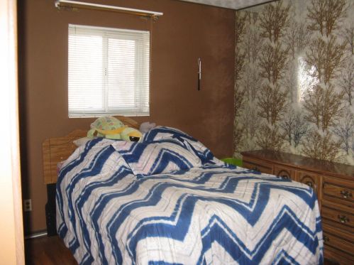 9224 Comstock Dr, Cincinnati OH 45231-2806 exterior