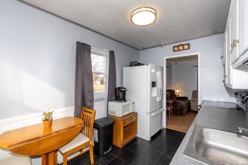 403 Litchfield Dr, Windsor Locks CT  06096-2040 exterior