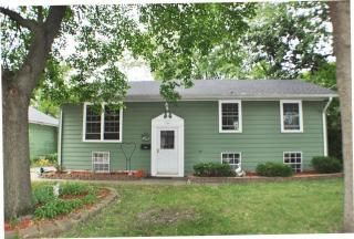 108 Circle Dr, Thorpe, IA 52057-1304
