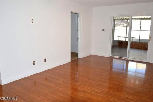 317 Peace St, Long Beach, CA 90805-6825