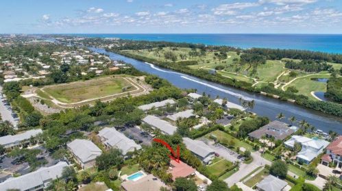 631 Allen Ave, Delray Beach FL  33483-6001 exterior