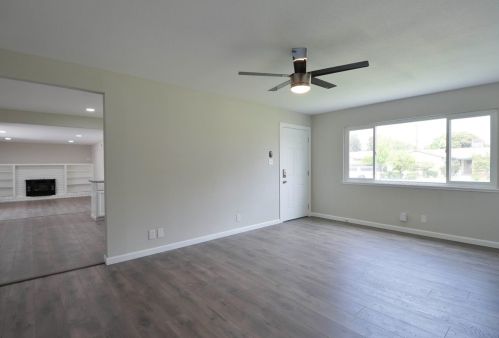 2020 Tokay Ave, Turlock CA  95380-4345 exterior