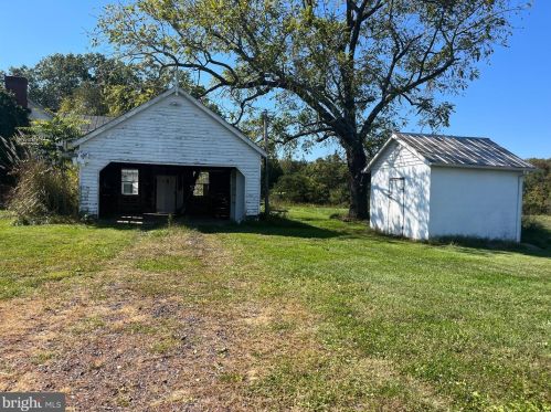 18201 Constitution Hwy, Madison Mills VA  22960-4309 exterior