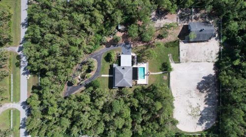 3400 25th Ave, Naples FL  34117-7122 exterior