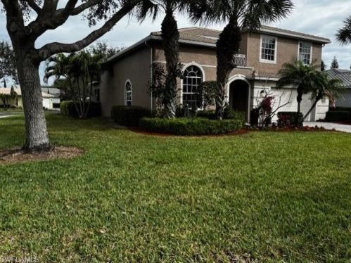 3910 Recreation Ln, Naples, FL 34116-7337