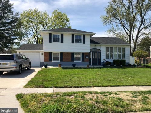 110 Evergreen Rd, Stratford, NJ 08084-1904