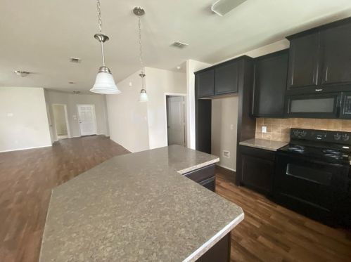 8908 Cranston Ct, Aubrey TX  76227-5799 exterior