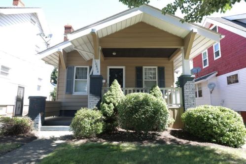 10604 Dl Ave, Cleveland OH  44111-4839 exterior