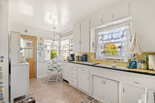 8347 California Ave, Whittier CA  90605-1122 exterior