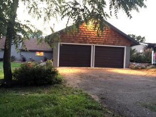 256 Shorewood Dr, Detroit Lakes MN  56501-4610 exterior
