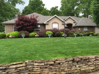 3003 Hanna Ln, Bentonville AR  72712-4041 exterior