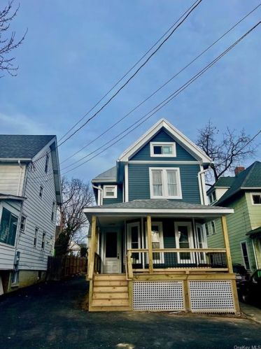 7 Little Ave, Middletown NY  10940-5109 exterior