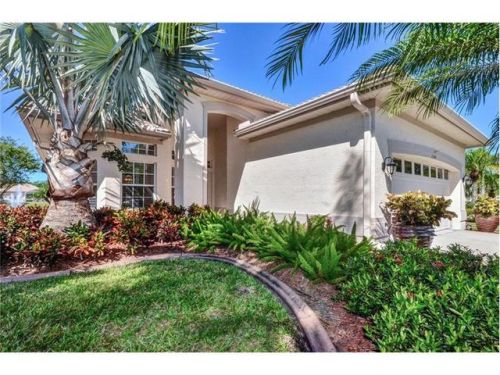 1540 Riverdale Dr, Oldsmar, FL 34677-4860