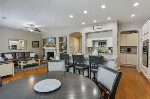 1729 Mable Ave, Modesto CA  95355-1241 exterior