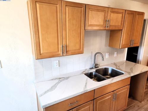 1248 96 Ave, Oakland CA  94603-1909 exterior