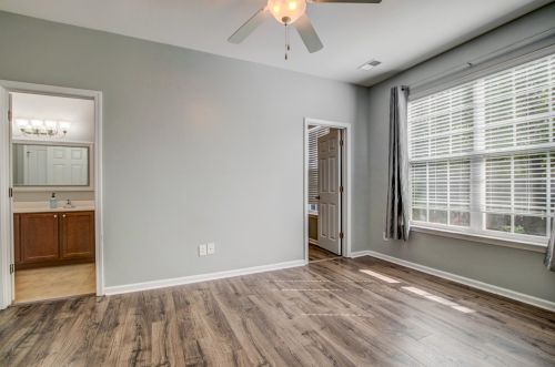 3057 Park West Blvd, Mount Pleasant SC  29466-7216 exterior