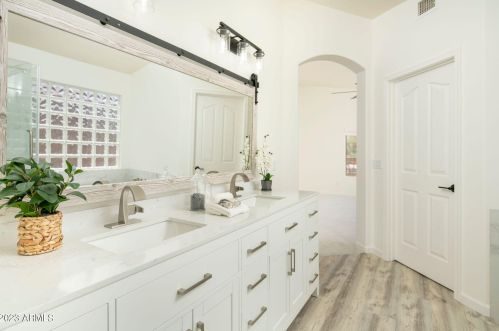 33237 45th Pl, Cave Creek AZ  85331-5073 exterior