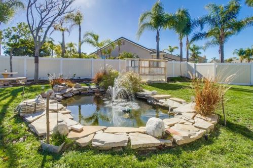 4884 Point Loma Pl, Oceanside CA  92057-3402 exterior