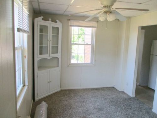 1427 Lenz Ave, Ambridge PA  15003-1935 exterior