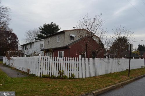 3901 Green St, Harrisburg, PA 17110-1546