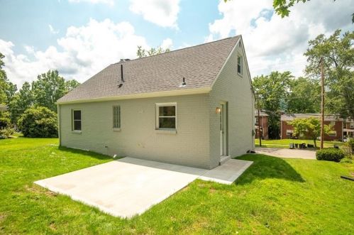 840 5th St, Oakmont PA  15139-1458 exterior