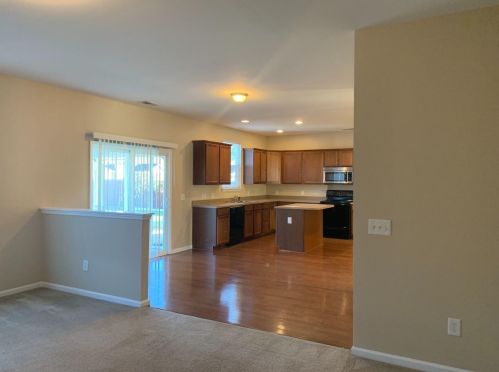 1016 Bridlewood Farms Pkwy, Ridgeville SC  29472-5947 exterior
