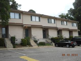 4237 Brookside Dr, Pensacola, FL 32503-2885