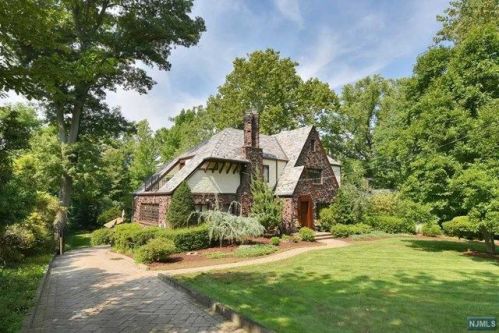 314 Lydecker St, Englewood, NJ 07631-1913