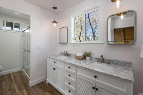 396 Pleasant Hill Rd, Sebastopol CA  95472-4020 exterior