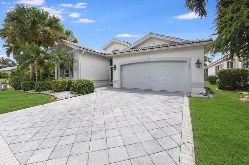 7308 Tonga Ct, Boynton Beach, FL 33437-7184