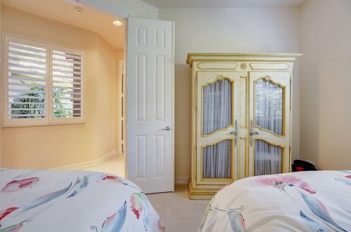 7831 Via Grande, Boynton Beach FL  33437-7518 exterior