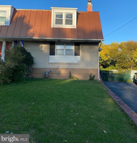 311 Dartmouth Dr, Norristown, PA 19401-5408