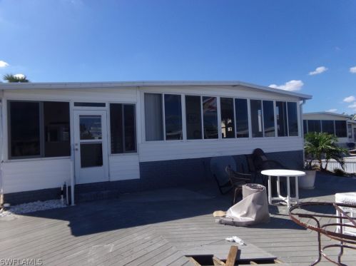 17731 Stevens Blvd, Fort Myers Beach, FL 33931-7160