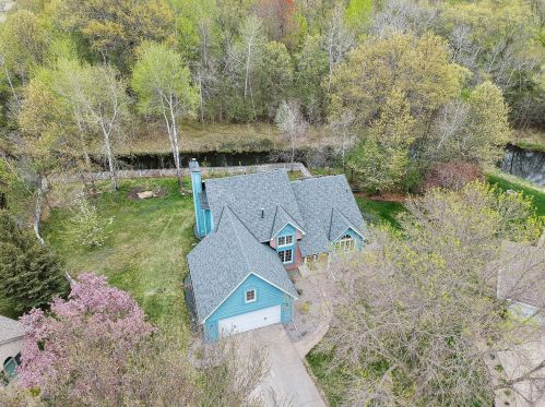 784 Deerwood Cir, Lino Lakes, MN 55014-5433