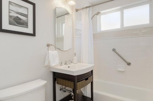 1846 Villa St, Mountain View CA  94041-1051 exterior