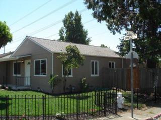 869 Oakwood Ave, Vallejo, CA 94591-5643