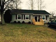 3215 Virginia Ave, Hurricane, WV 25526-1323