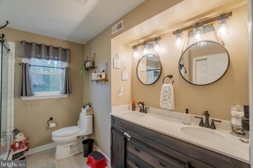 449 Gay St, Limerick PA  19468-2630 exterior