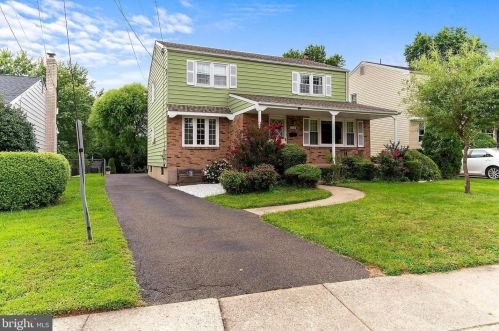 216 Susan Dr, Melrose Park, PA 19027-1833